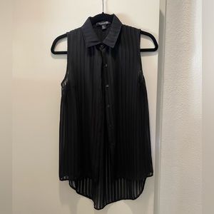 Women’s Forever 21 black blouse - size small